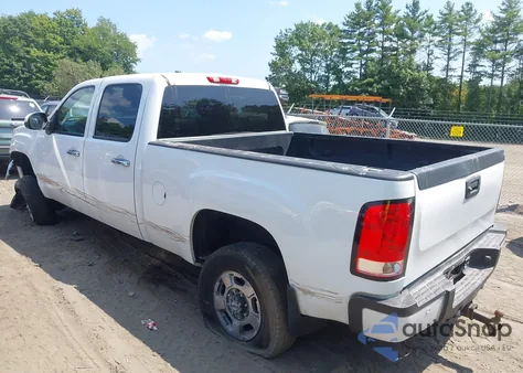 2011 GMC Sierra 2500Hd Denali from USA, damaged, VIN 1GT125C85BF191217